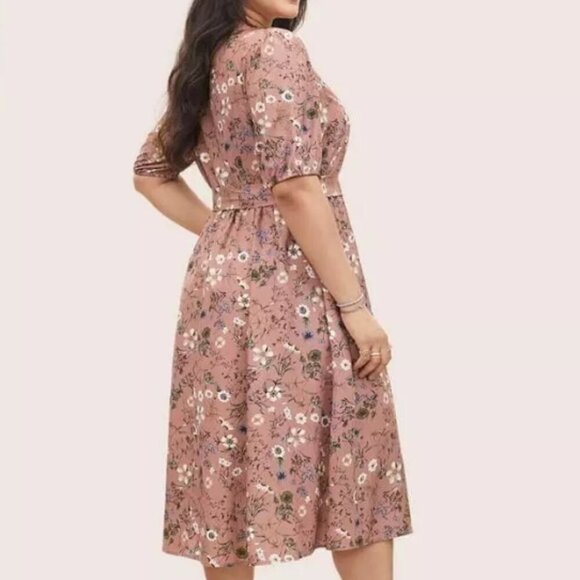 BloomChic Plus Size Elegant Floral Shirt Dress - Picture 2 of 4